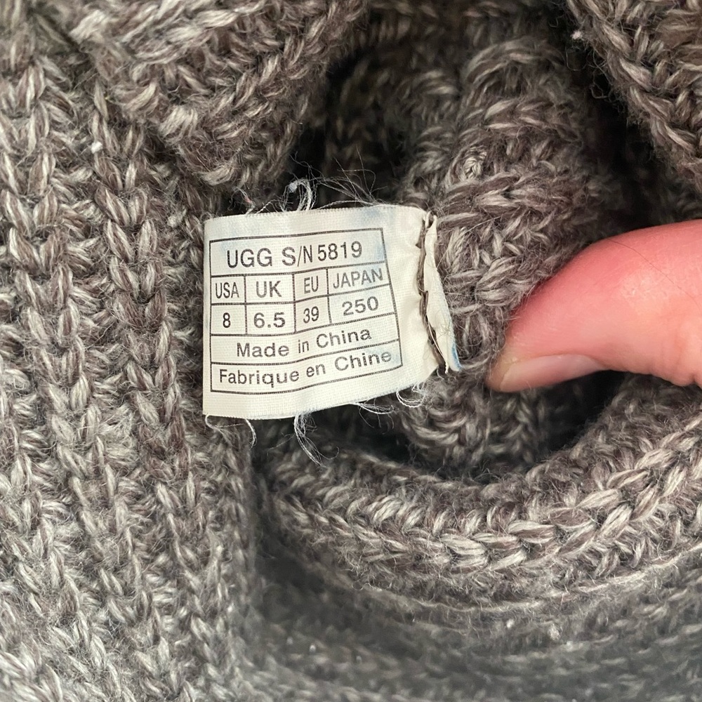 Gray Knit Ugg Sweater Boot Size 8 - image 4